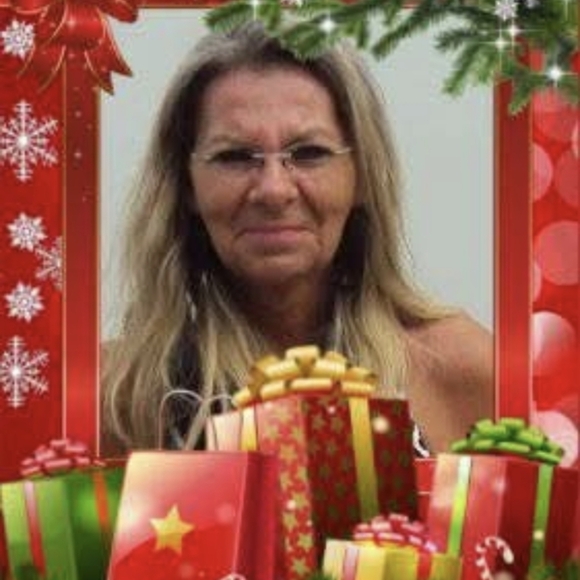 Happy Thanksgiving To All Poshmark Friends & Shoppers - Picture 10 of 11